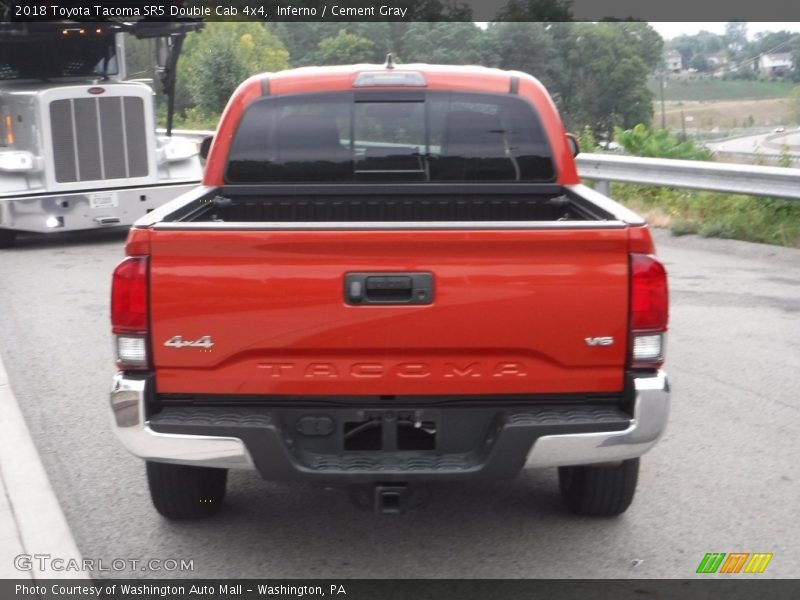 Inferno / Cement Gray 2018 Toyota Tacoma SR5 Double Cab 4x4