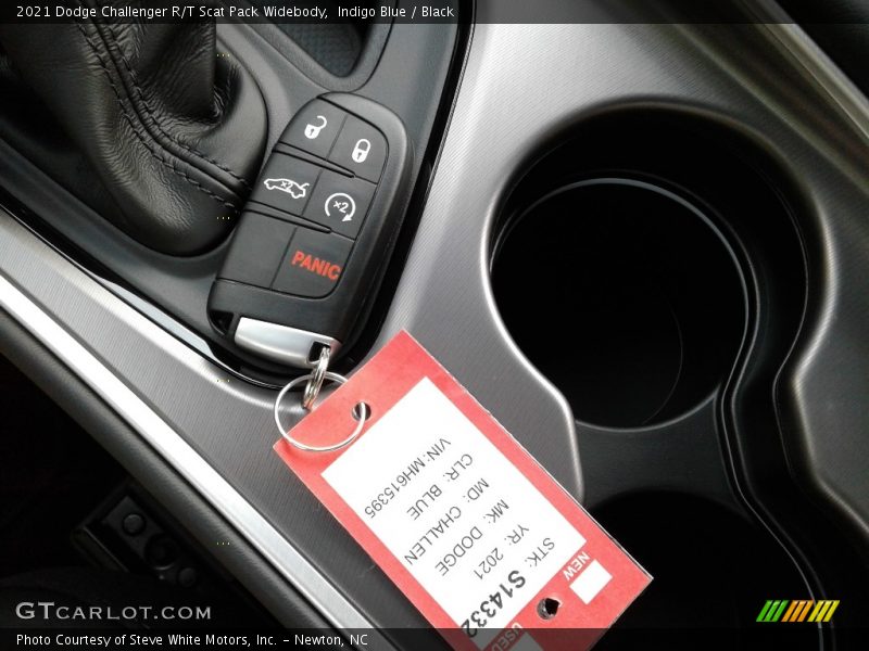 Indigo Blue / Black 2021 Dodge Challenger R/T Scat Pack Widebody
