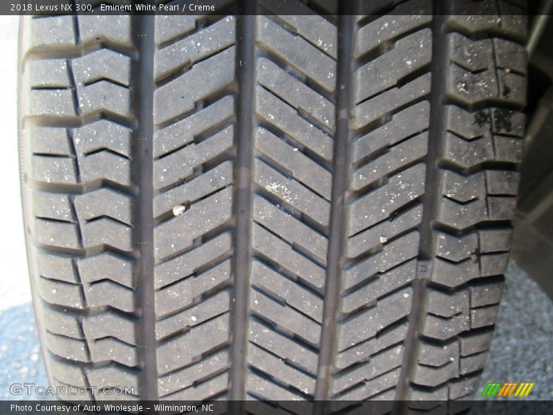 Eminent White Pearl / Creme 2018 Lexus NX 300
