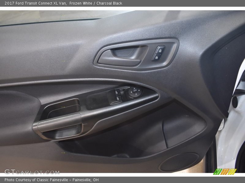 Frozen White / Charcoal Black 2017 Ford Transit Connect XL Van