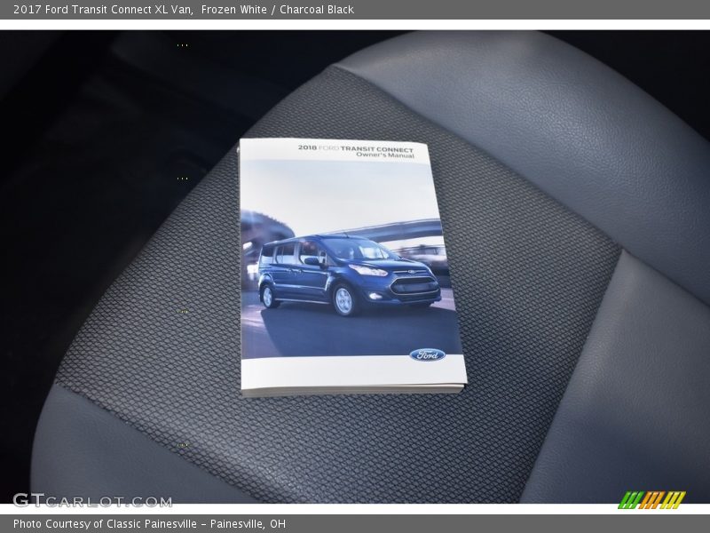 Frozen White / Charcoal Black 2017 Ford Transit Connect XL Van