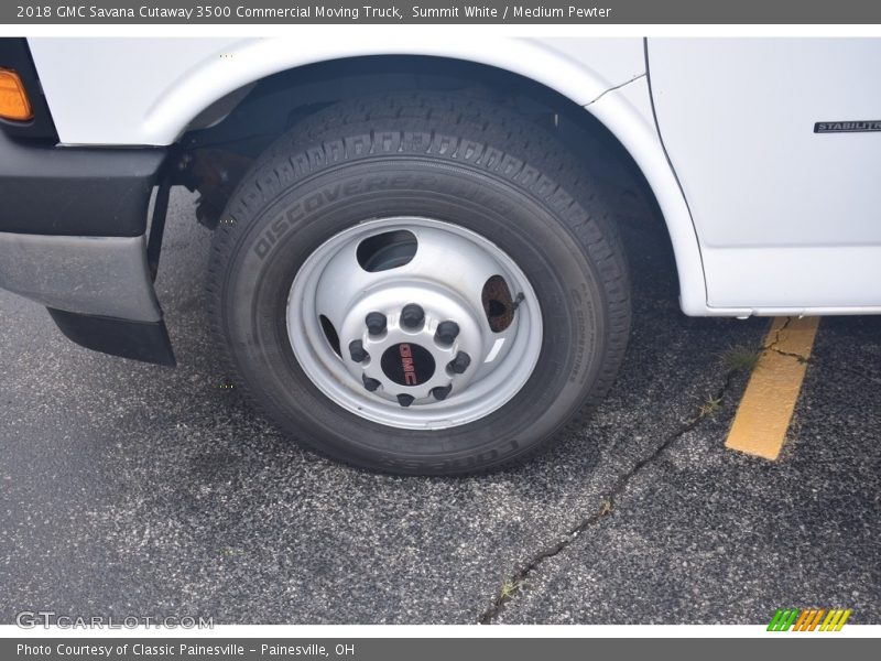  2018 Savana Cutaway 3500 Commercial Moving Truck Wheel