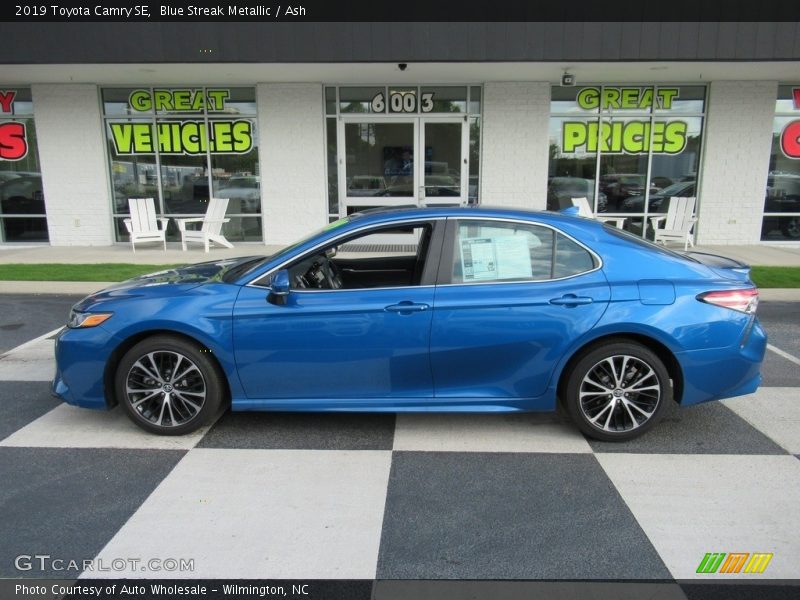 Blue Streak Metallic / Ash 2019 Toyota Camry SE
