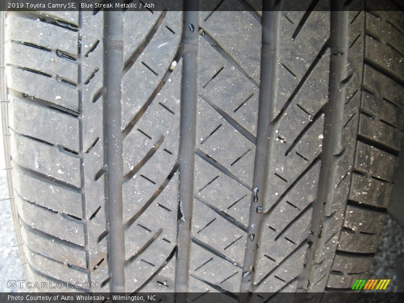 Blue Streak Metallic / Ash 2019 Toyota Camry SE