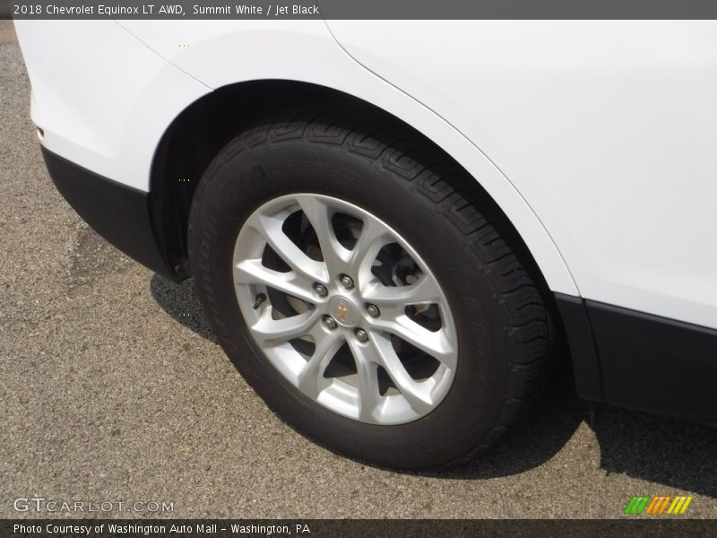 Summit White / Jet Black 2018 Chevrolet Equinox LT AWD