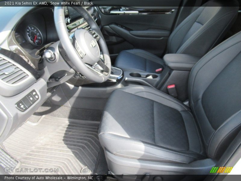 Snow White Pearl / Black 2021 Kia Seltos EX AWD