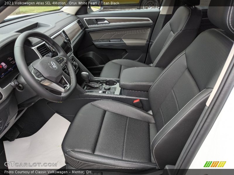  2021 Atlas SEL 4Motion Titan Black Interior