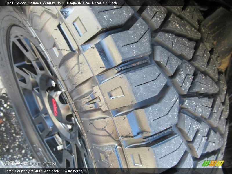 Magnetic Gray Metallic / Black 2021 Toyota 4Runner Venture 4x4