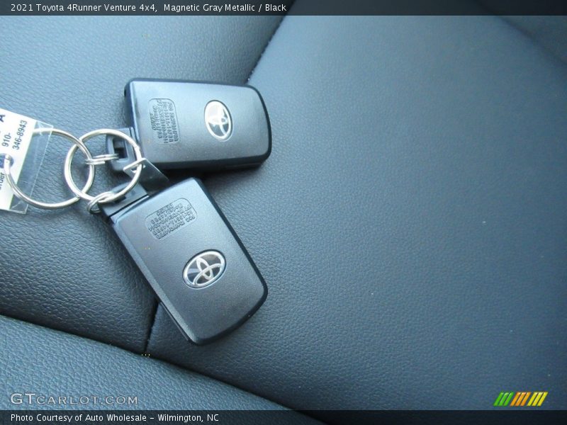 Magnetic Gray Metallic / Black 2021 Toyota 4Runner Venture 4x4