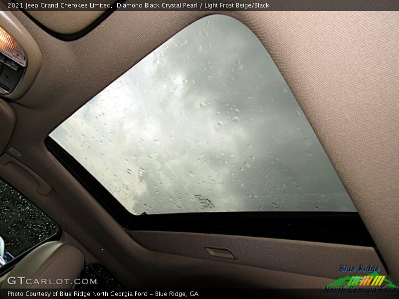 Diamond Black Crystal Pearl / Light Frost Beige/Black 2021 Jeep Grand Cherokee Limited