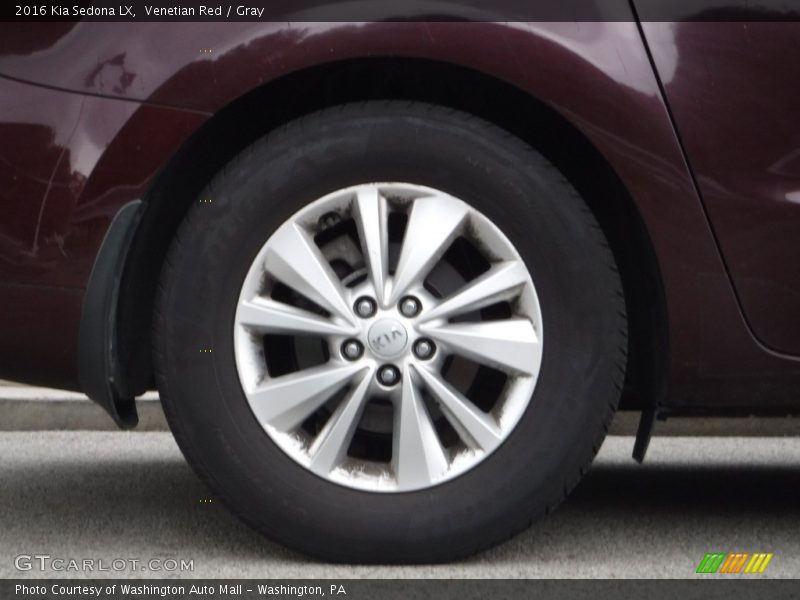  2016 Sedona LX Wheel