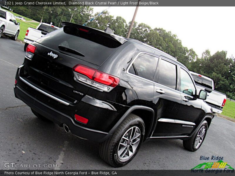 Diamond Black Crystal Pearl / Light Frost Beige/Black 2021 Jeep Grand Cherokee Limited