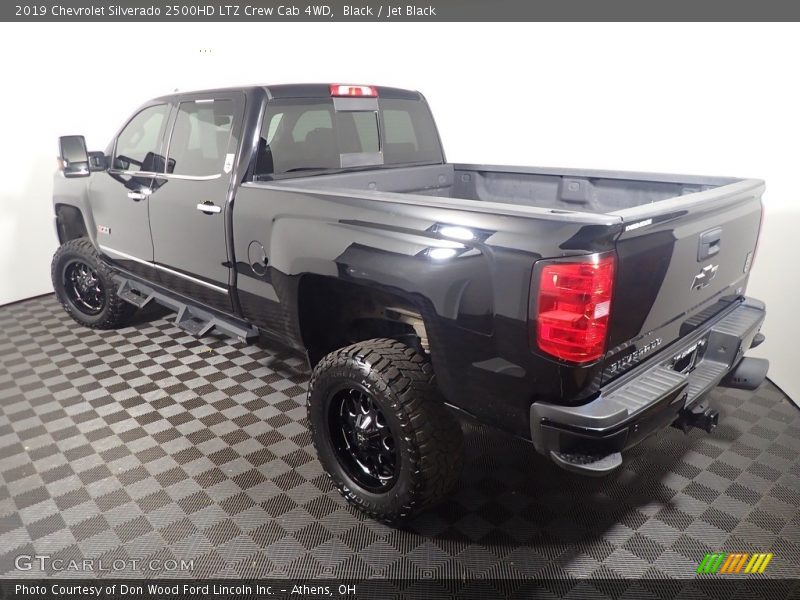 Black / Jet Black 2019 Chevrolet Silverado 2500HD LTZ Crew Cab 4WD