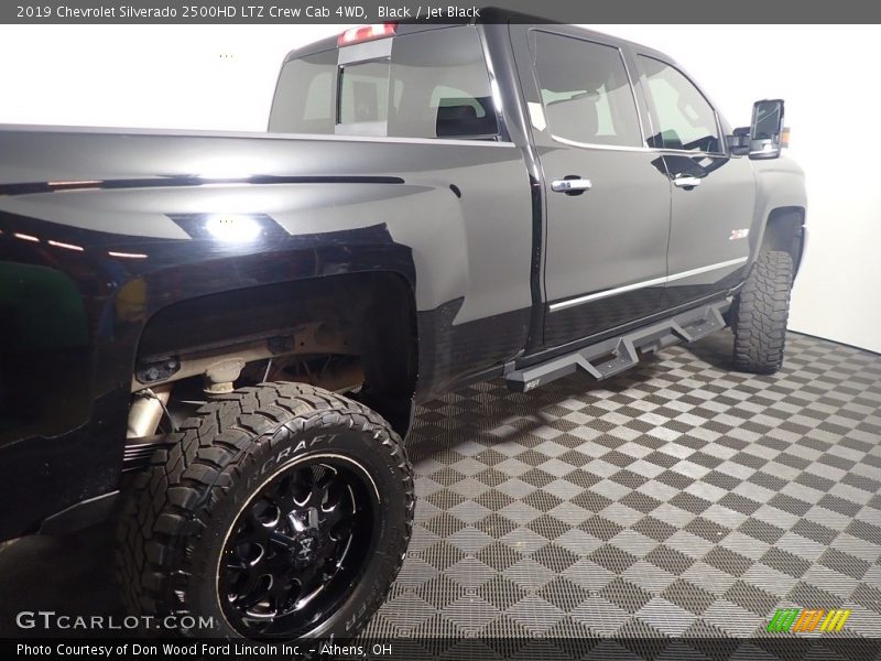 Black / Jet Black 2019 Chevrolet Silverado 2500HD LTZ Crew Cab 4WD