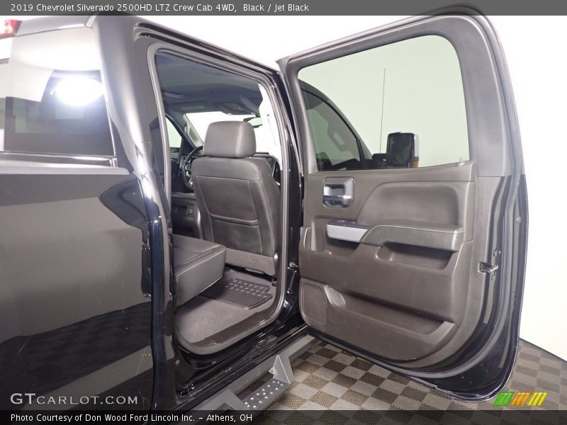 Black / Jet Black 2019 Chevrolet Silverado 2500HD LTZ Crew Cab 4WD
