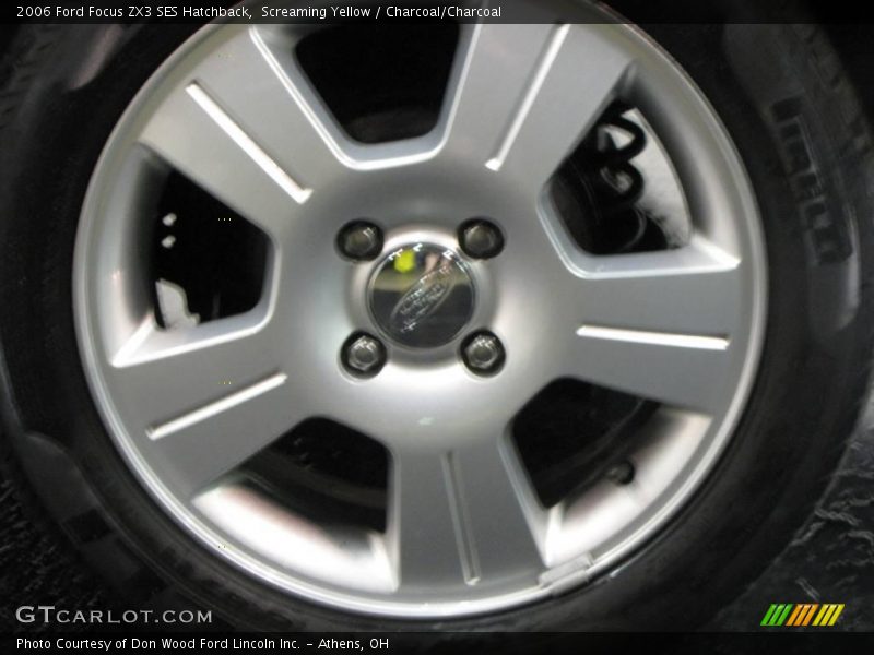 Screaming Yellow / Charcoal/Charcoal 2006 Ford Focus ZX3 SES Hatchback