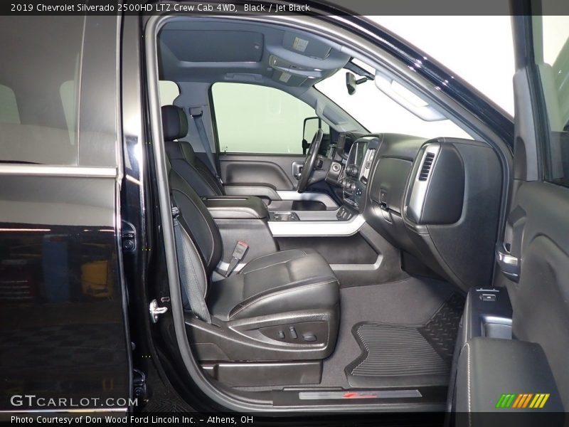 Black / Jet Black 2019 Chevrolet Silverado 2500HD LTZ Crew Cab 4WD