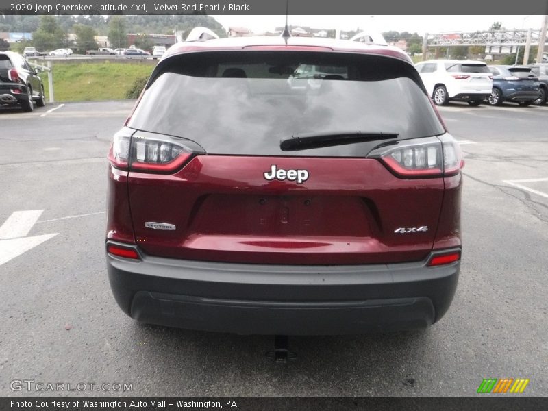 Velvet Red Pearl / Black 2020 Jeep Cherokee Latitude 4x4
