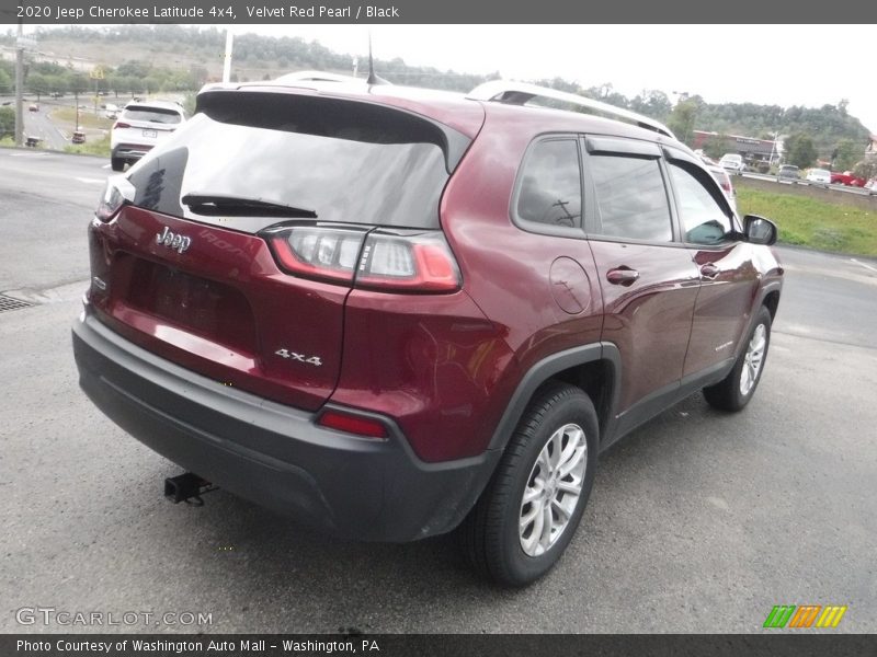 Velvet Red Pearl / Black 2020 Jeep Cherokee Latitude 4x4