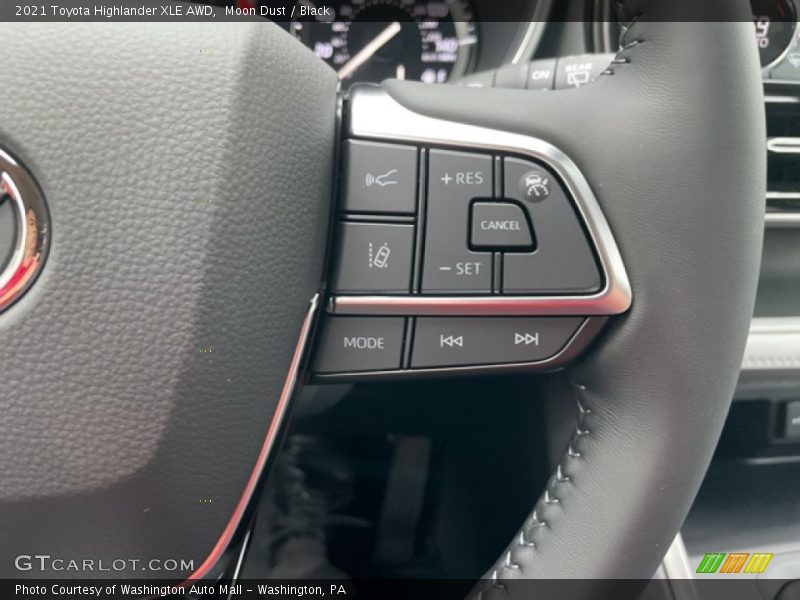  2021 Highlander XLE AWD Steering Wheel