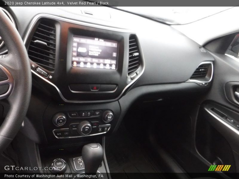 Velvet Red Pearl / Black 2020 Jeep Cherokee Latitude 4x4