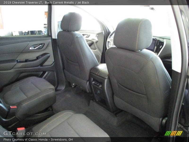 Black Current Metallic / Jet Black 2019 Chevrolet Traverse LT