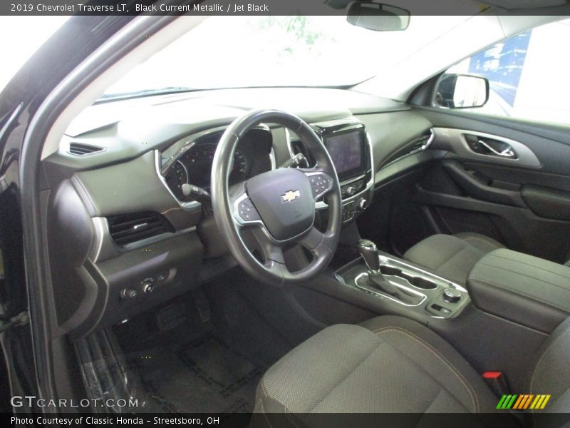 Black Current Metallic / Jet Black 2019 Chevrolet Traverse LT