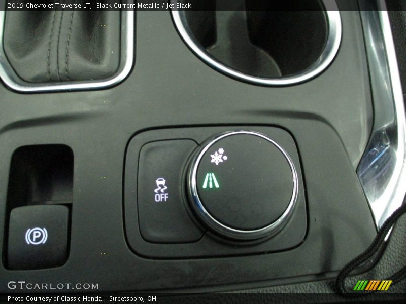 Black Current Metallic / Jet Black 2019 Chevrolet Traverse LT