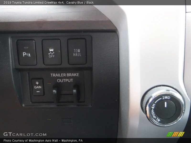 Cavalry Blue / Black 2019 Toyota Tundra Limited CrewMax 4x4