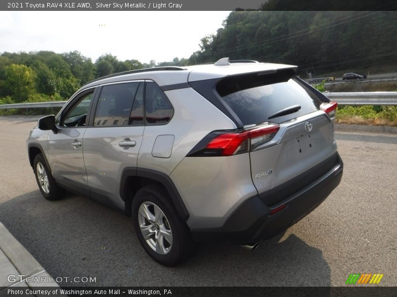 Silver Sky Metallic / Light Gray 2021 Toyota RAV4 XLE AWD