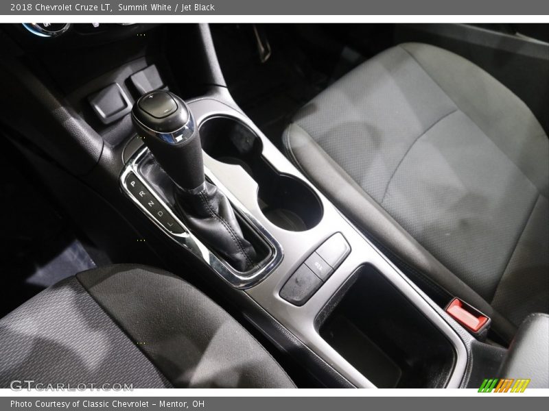 Summit White / Jet Black 2018 Chevrolet Cruze LT