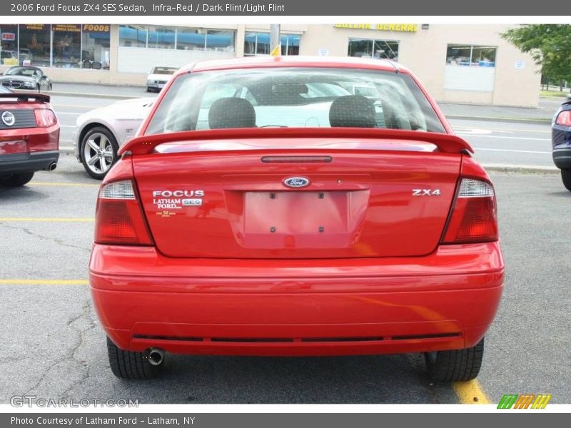 Infra-Red / Dark Flint/Light Flint 2006 Ford Focus ZX4 SES Sedan