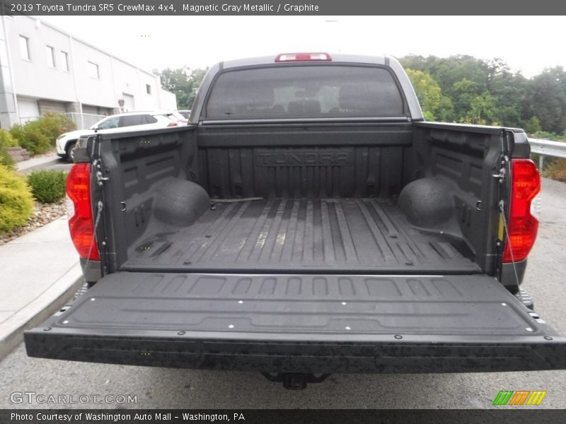 Magnetic Gray Metallic / Graphite 2019 Toyota Tundra SR5 CrewMax 4x4