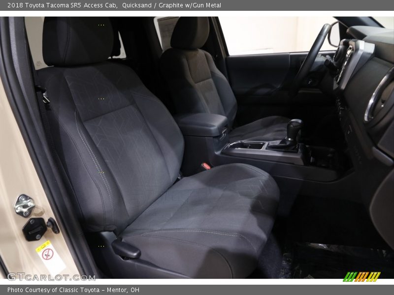 Quicksand / Graphite w/Gun Metal 2018 Toyota Tacoma SR5 Access Cab