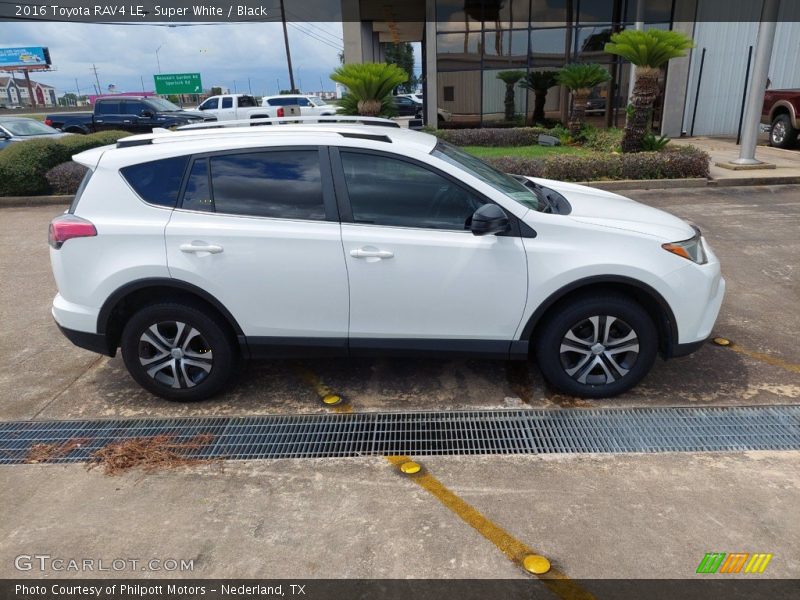 Super White / Black 2016 Toyota RAV4 LE