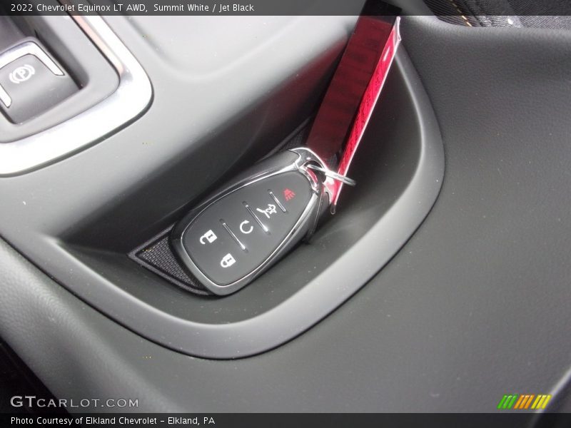 Summit White / Jet Black 2022 Chevrolet Equinox LT AWD