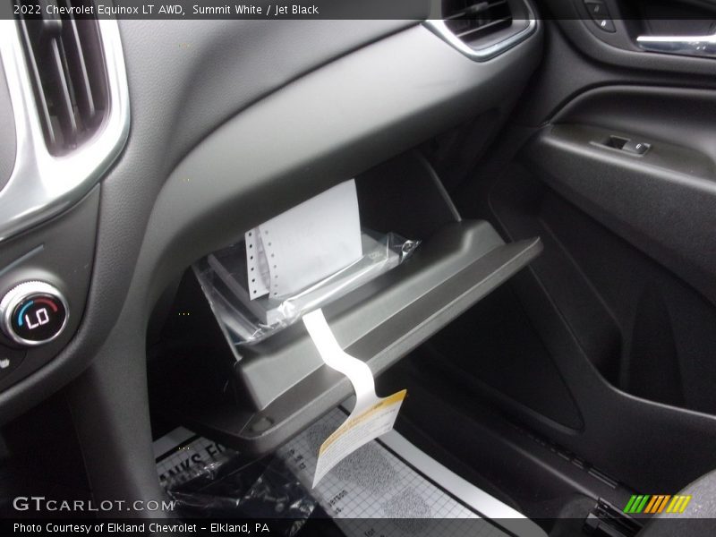 Summit White / Jet Black 2022 Chevrolet Equinox LT AWD