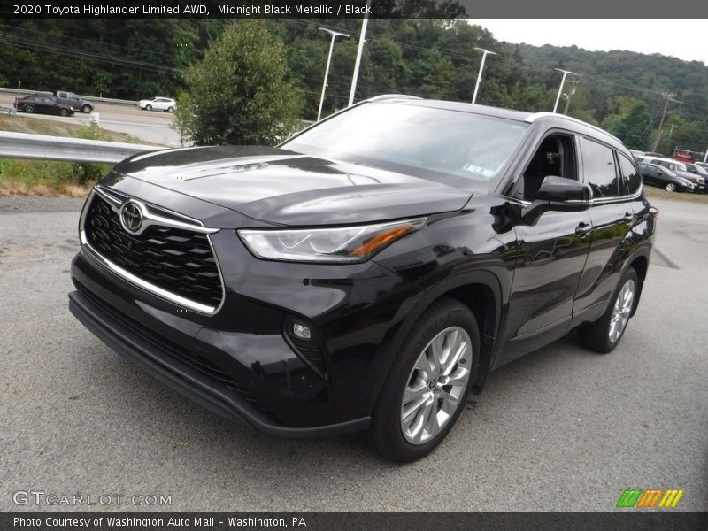 Midnight Black Metallic / Black 2020 Toyota Highlander Limited AWD