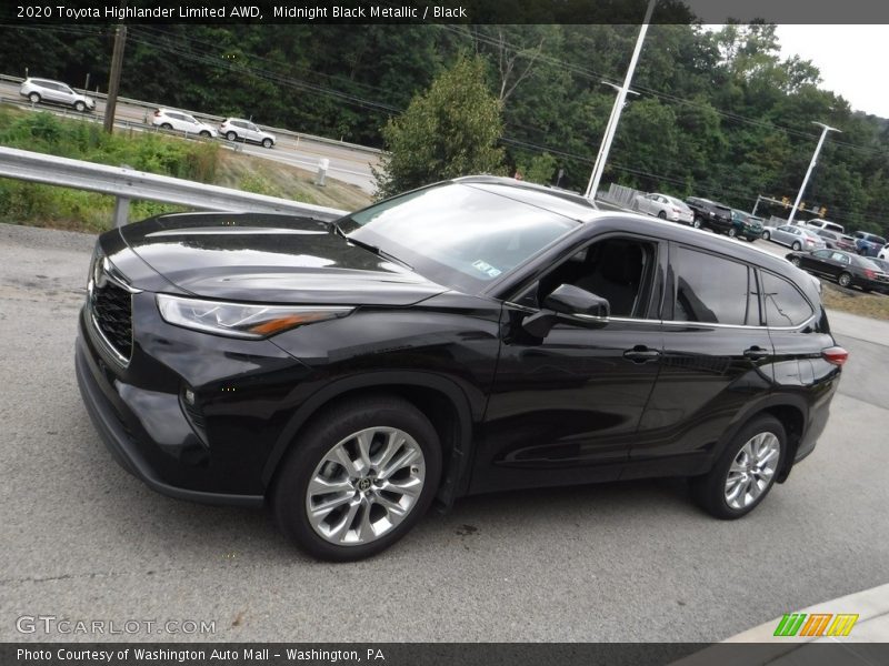 Midnight Black Metallic / Black 2020 Toyota Highlander Limited AWD