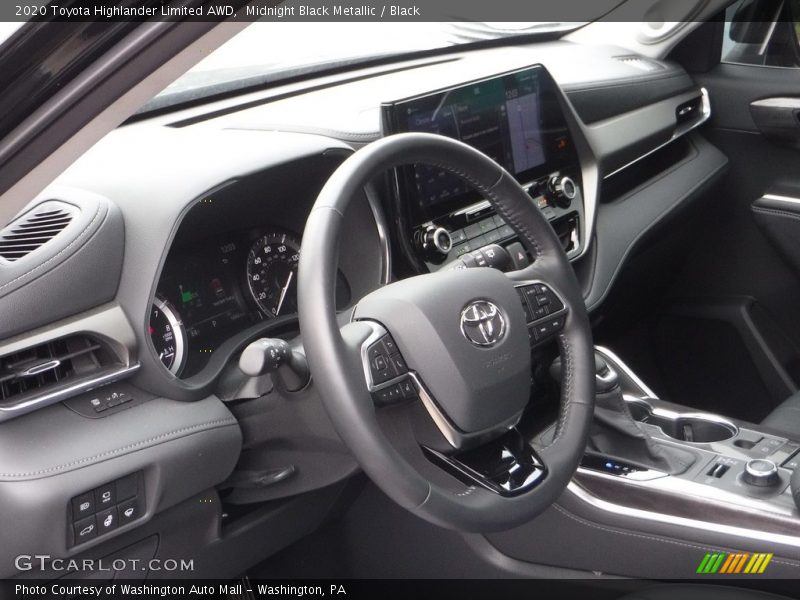 Midnight Black Metallic / Black 2020 Toyota Highlander Limited AWD