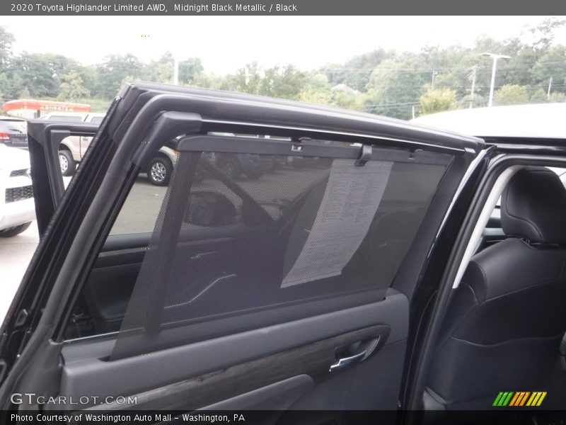 Midnight Black Metallic / Black 2020 Toyota Highlander Limited AWD
