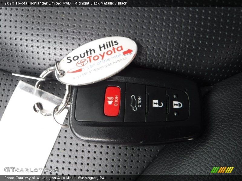 Midnight Black Metallic / Black 2020 Toyota Highlander Limited AWD