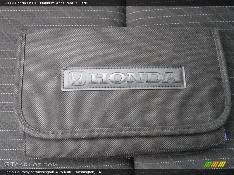 Platinum White Pearl / Black 2019 Honda Fit EX