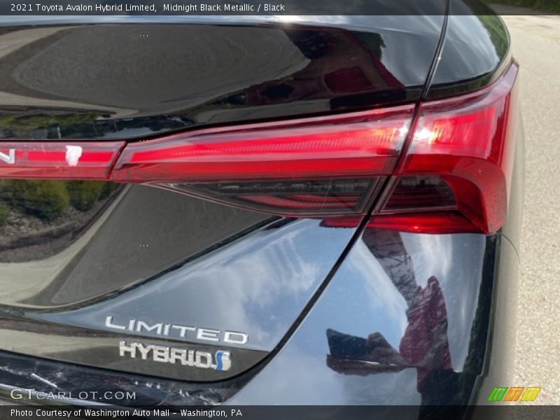 Midnight Black Metallic / Black 2021 Toyota Avalon Hybrid Limited