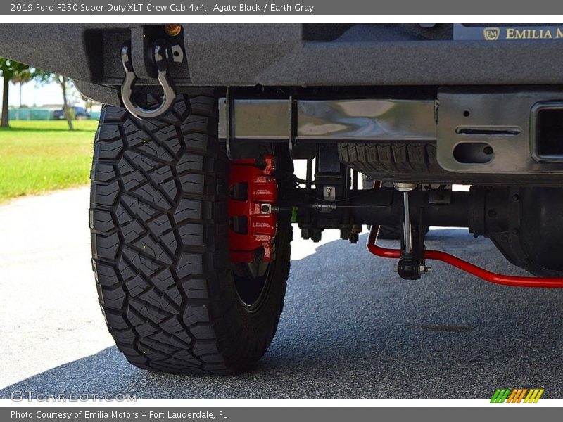 Agate Black / Earth Gray 2019 Ford F250 Super Duty XLT Crew Cab 4x4