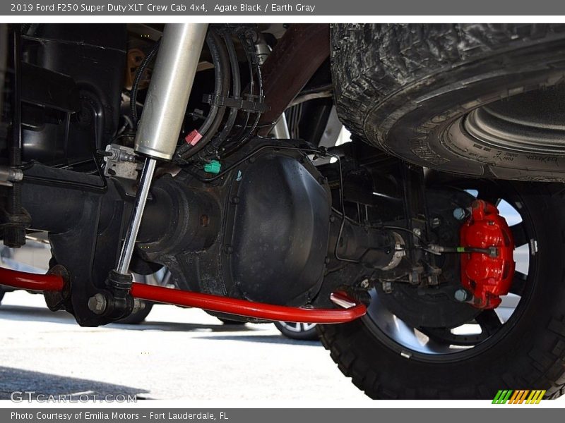 Agate Black / Earth Gray 2019 Ford F250 Super Duty XLT Crew Cab 4x4