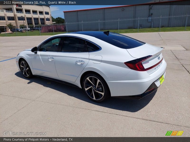 Quartz White / Black 2022 Hyundai Sonata SEL Plus