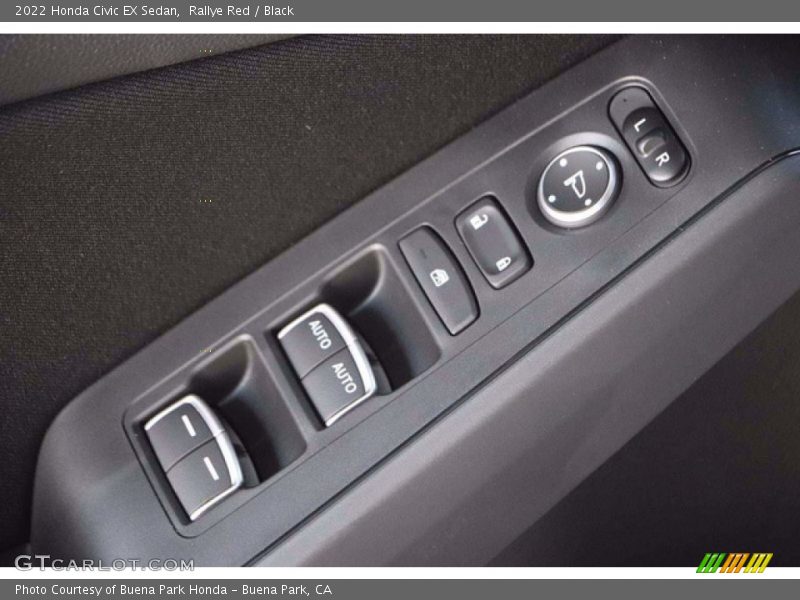 Controls of 2022 Civic EX Sedan