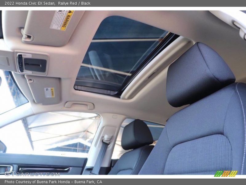 Sunroof of 2022 Civic EX Sedan