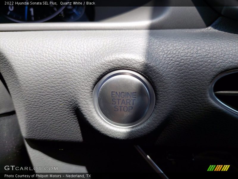 Quartz White / Black 2022 Hyundai Sonata SEL Plus